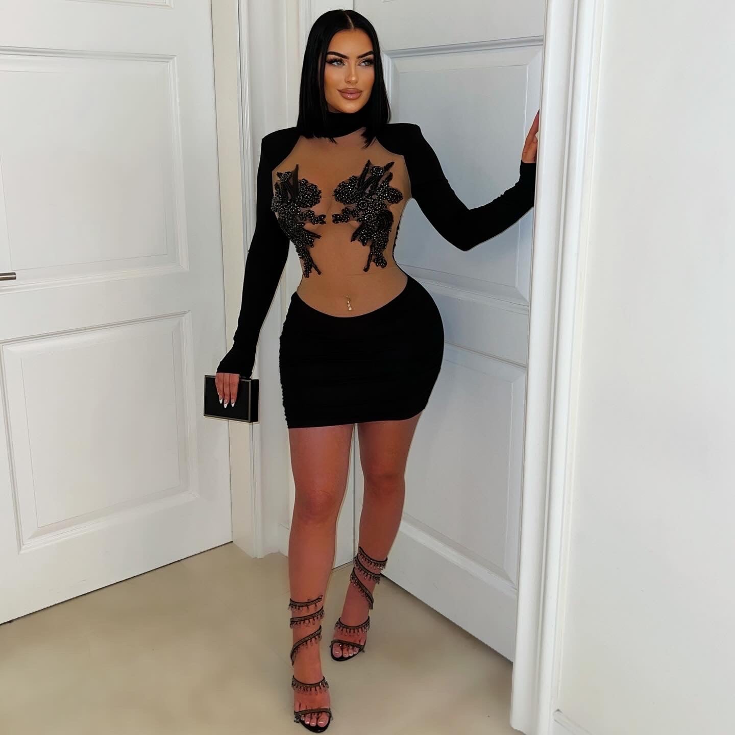 Melanie crystal dress (Black/nude)