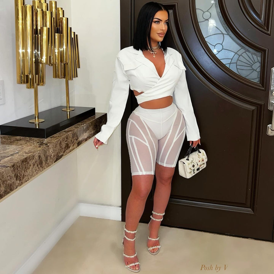 Leah twist shirt (White)