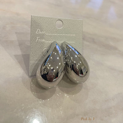 BB Earrings (Silver)