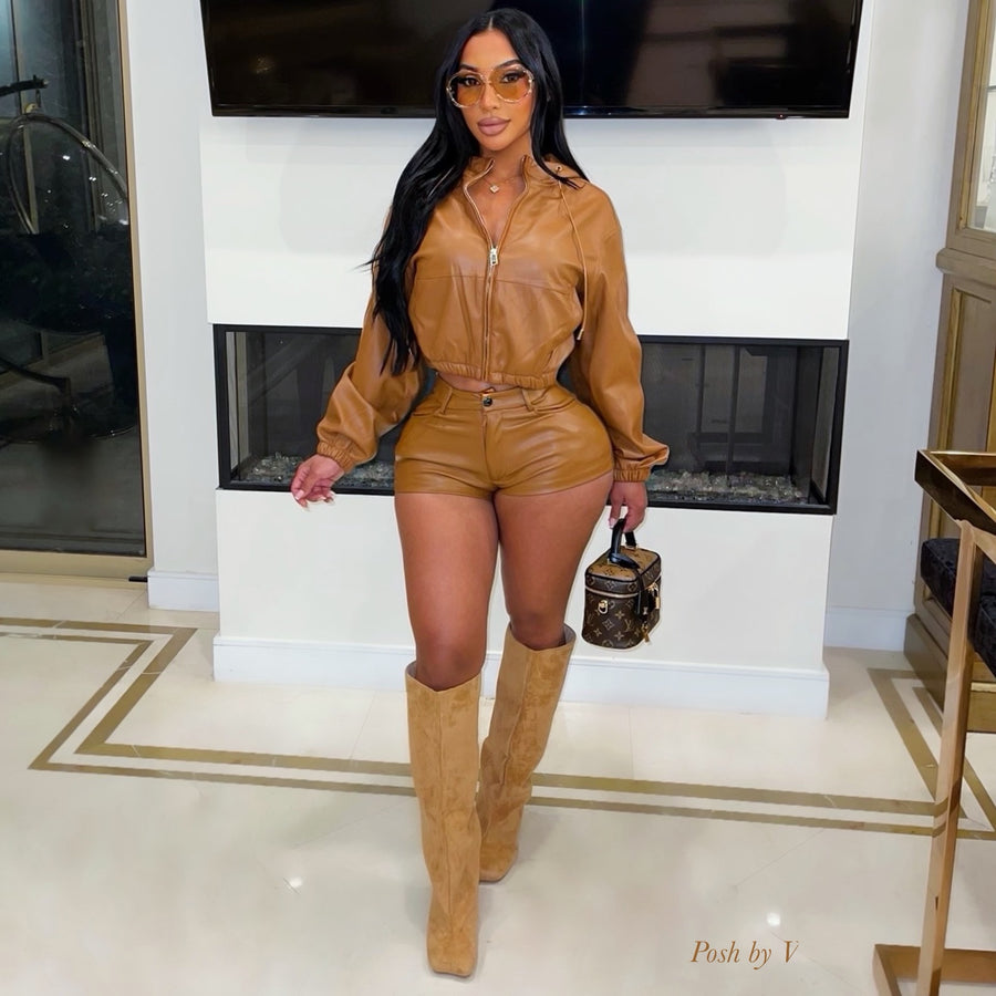 Denvi leather shorts set (Cognac)