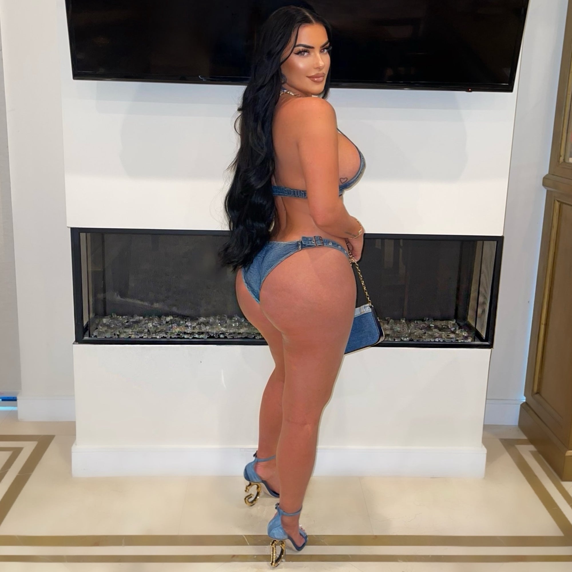 Viva glam cover dress (Gold)