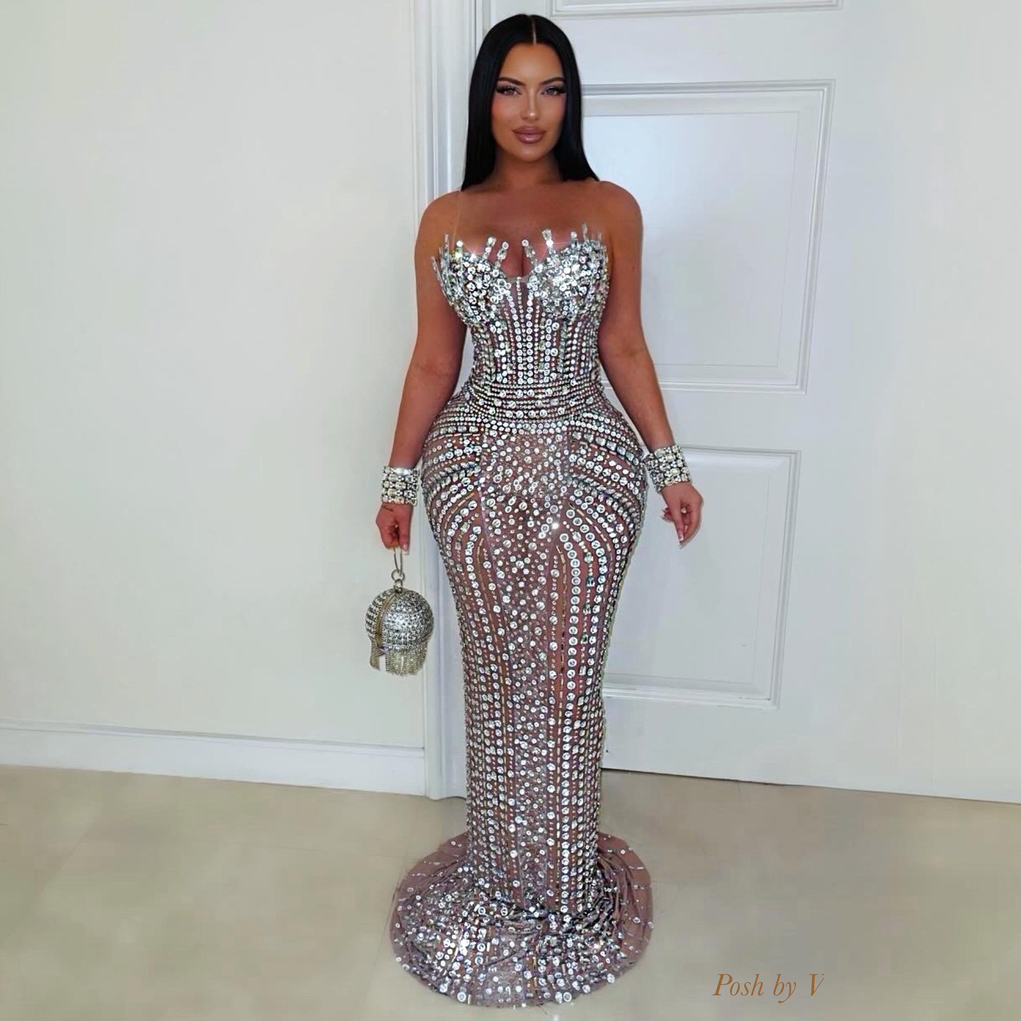 Queen Crystal Gown (Nude/Silver)