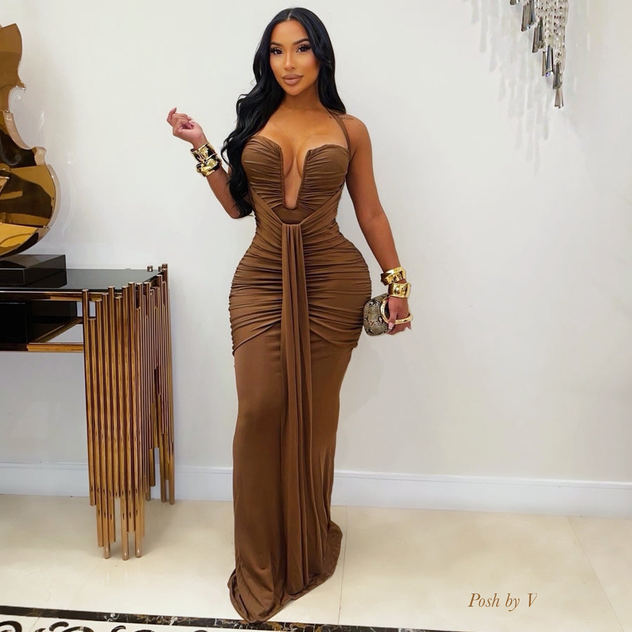 Lavish ruched dress (Mocha)