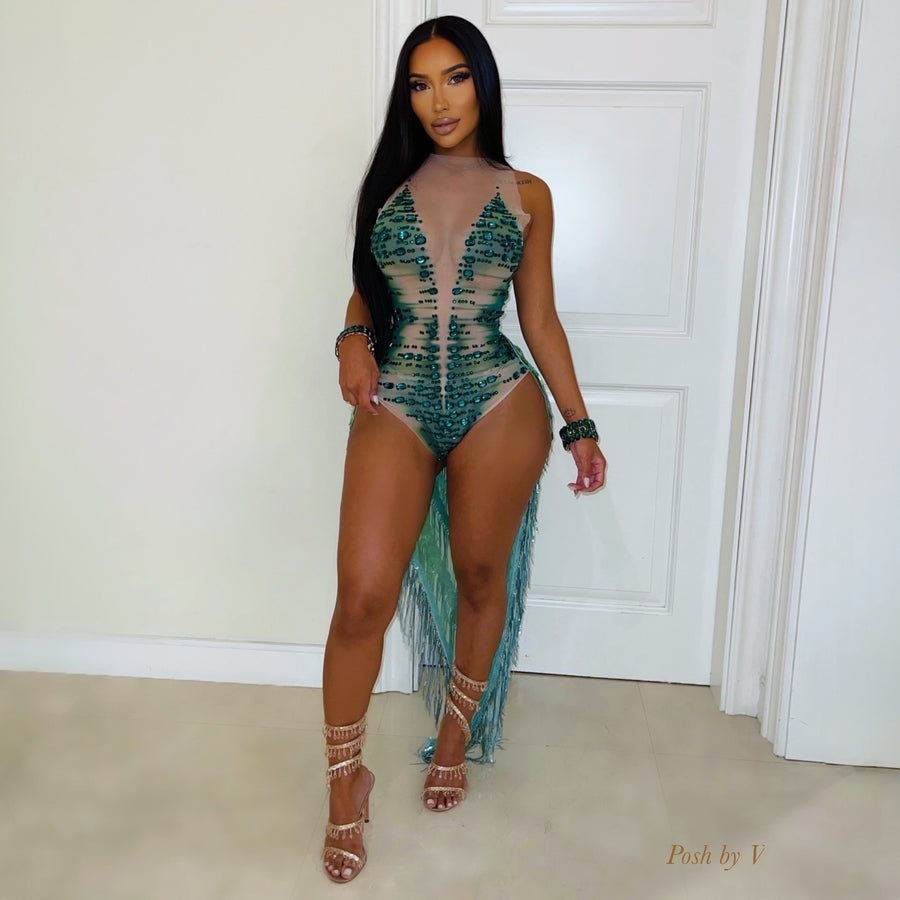 Nia crystal bodysuit w/train (Light nude/emerald)