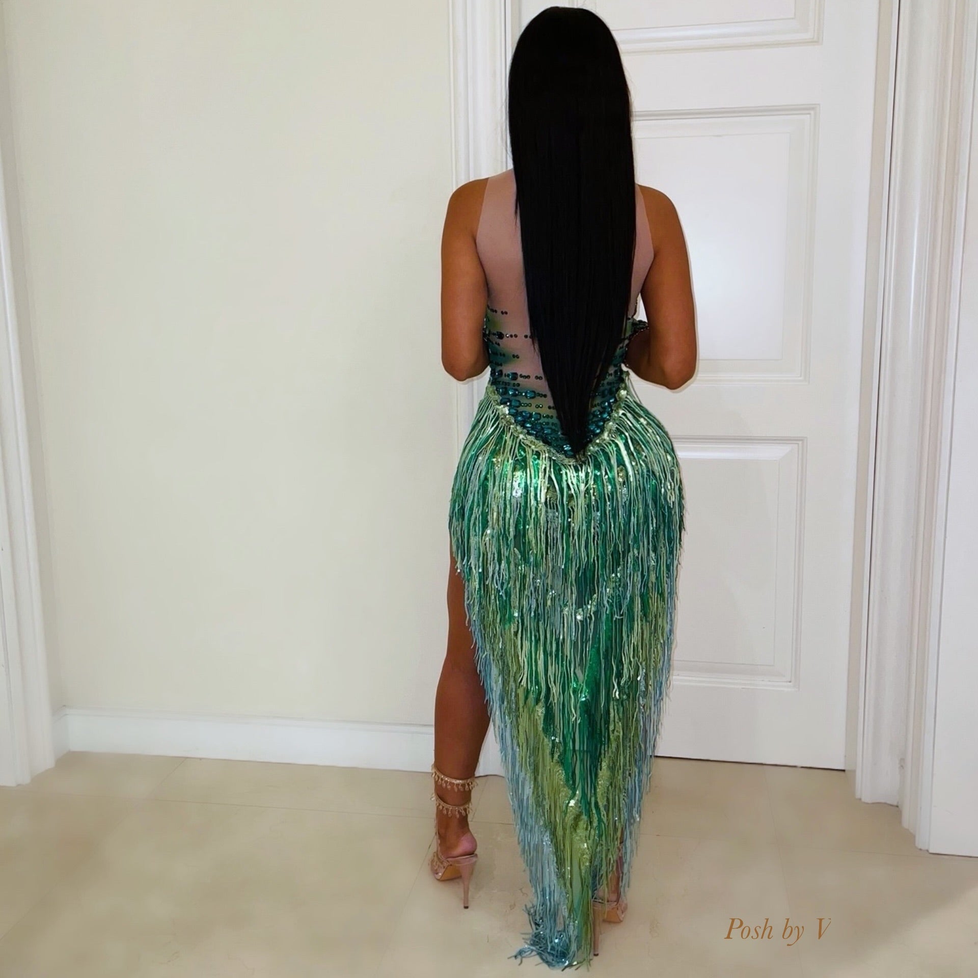 Nia crystal bodysuit w/train (Light nude/emerald)