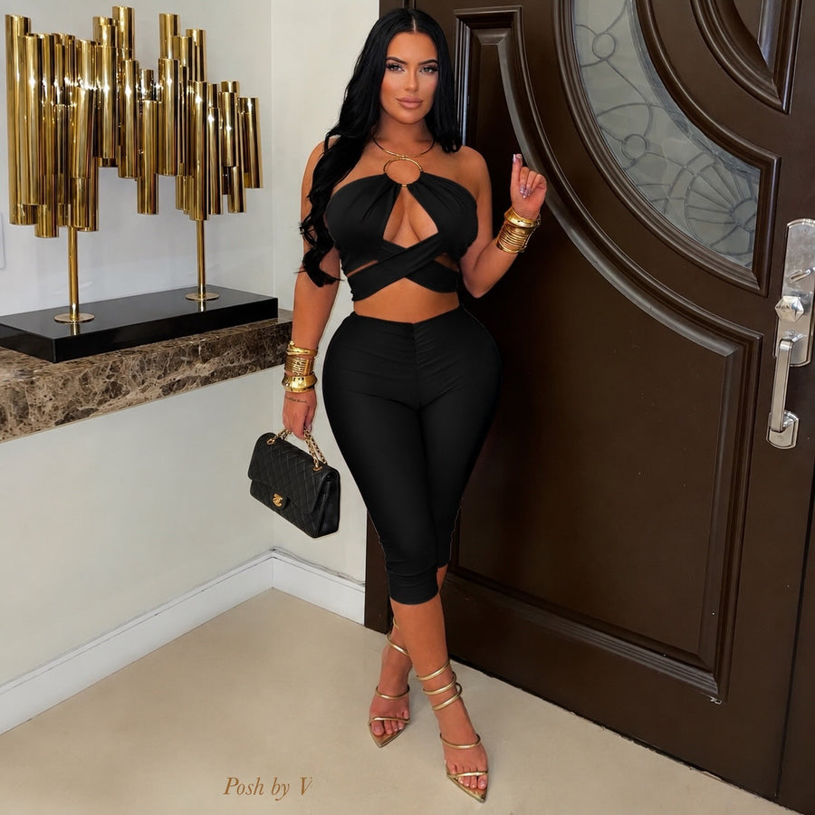 Twella twist capri set (Black/gold)