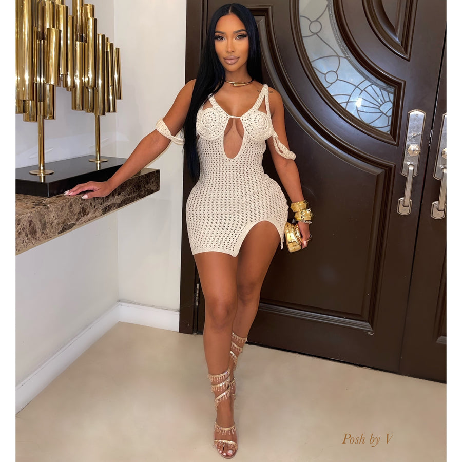 Dazu crochet mini dress (Beige)