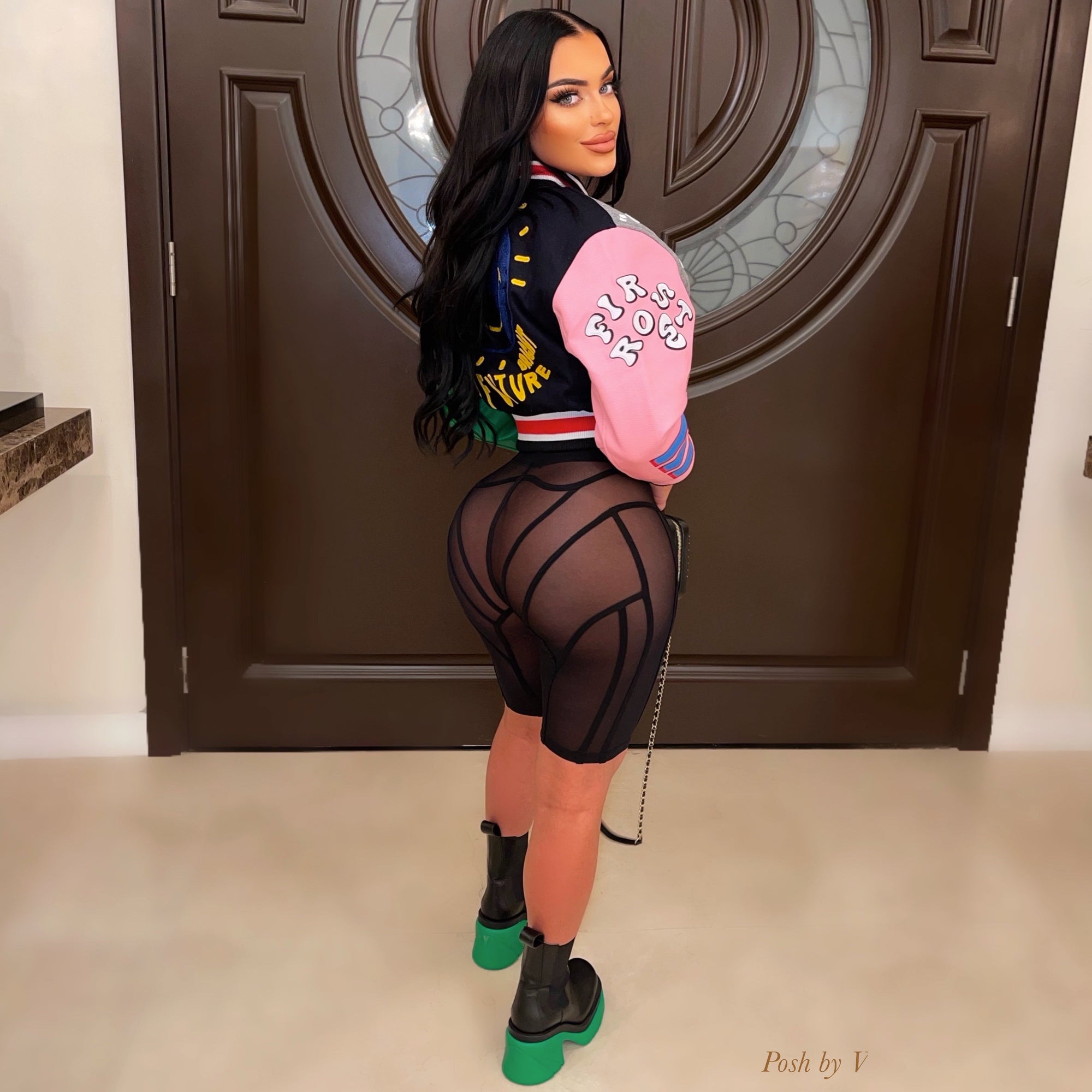 Zuki caged shorts (Black)