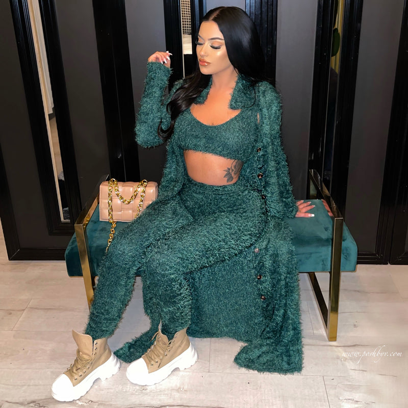 restocks hyper royal