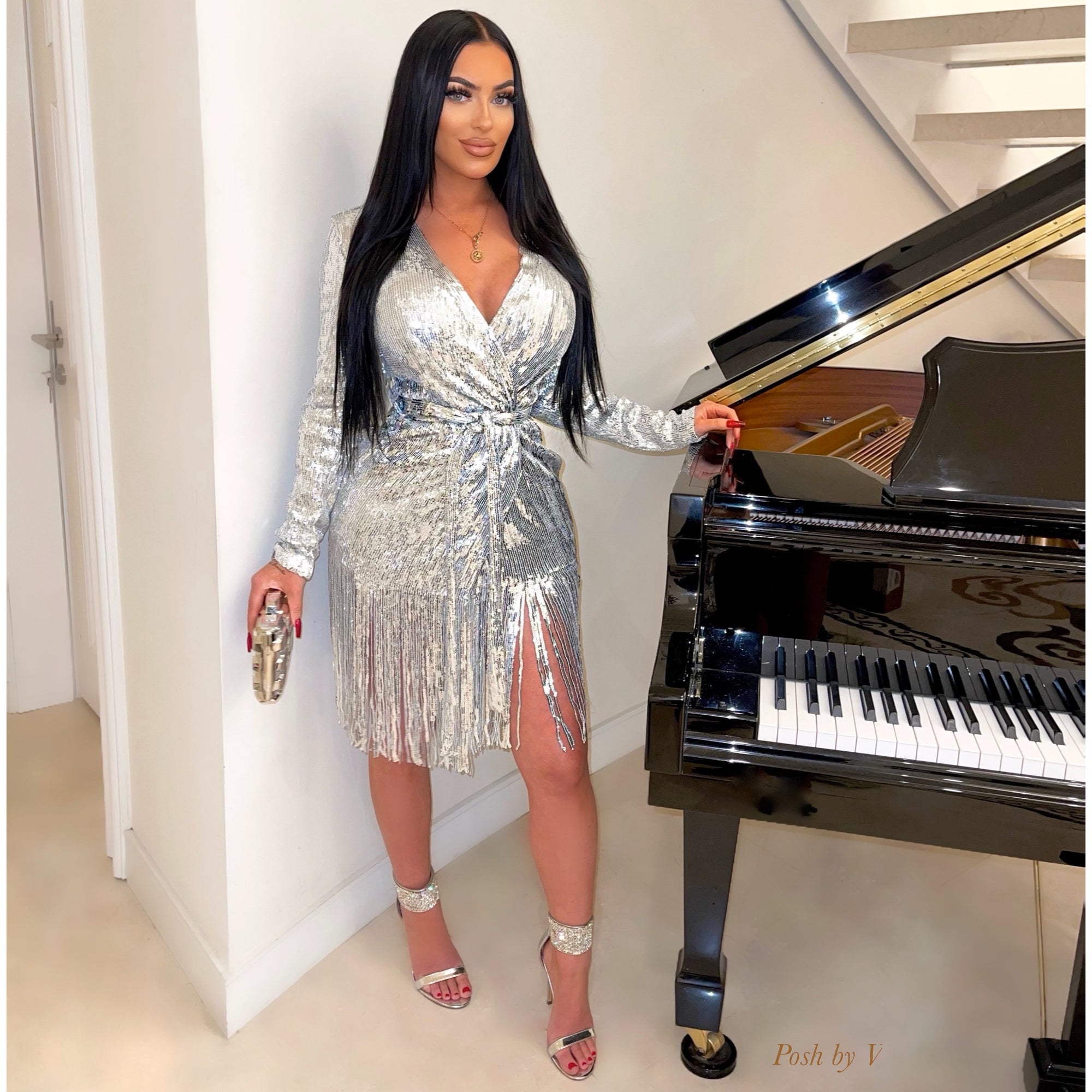 Taura wrap fringe dress (Silver)